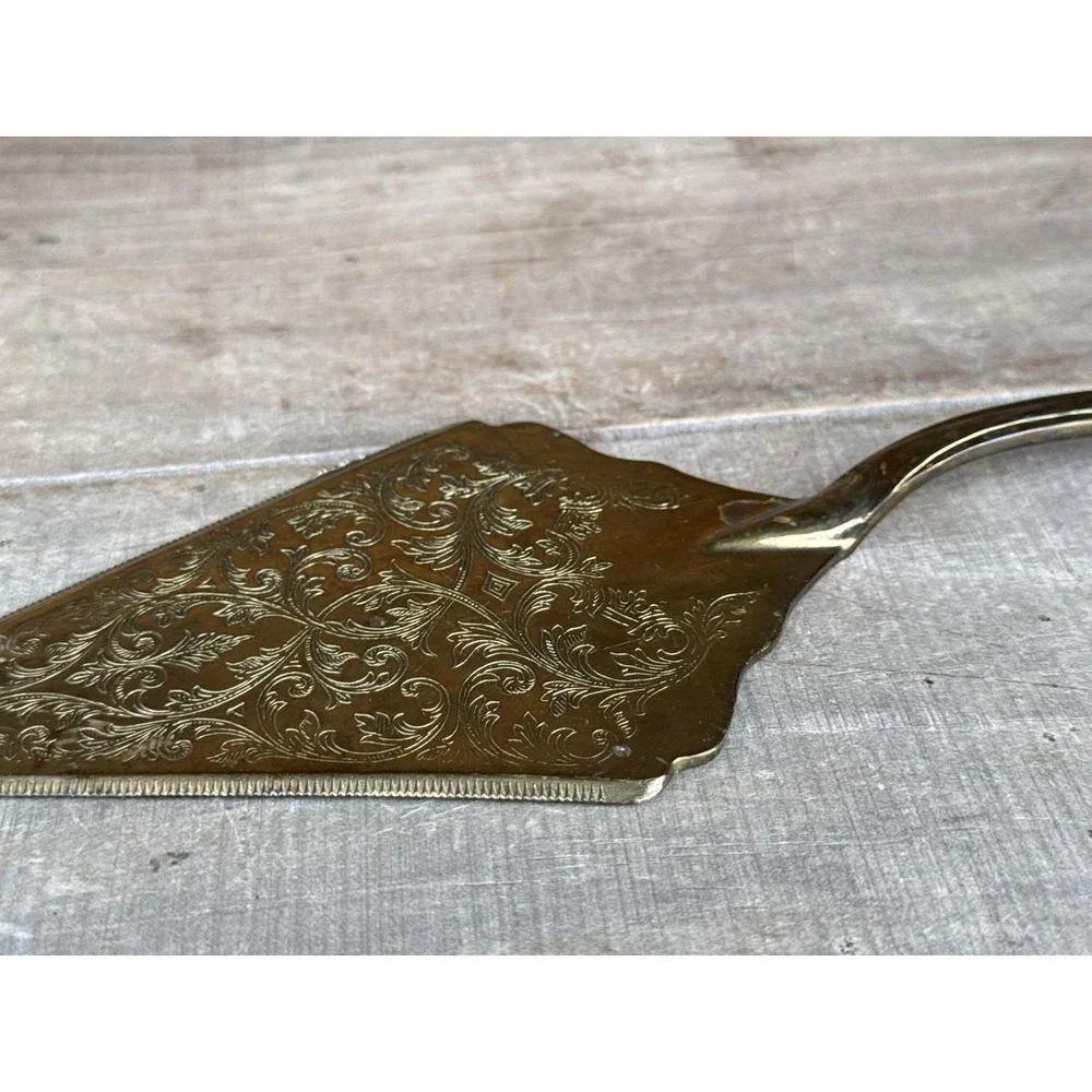 Vintage Treasure Masters‎ Silverplate Serving Cake/Pie Server Made in Italy